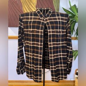 LL Bean Signature Black and Tan Plaid Casual Button Down Shirt